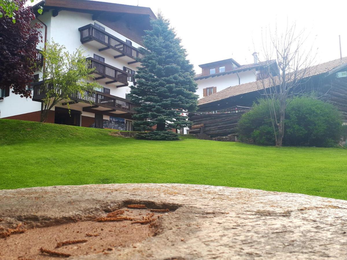 Garni Belvedere Predazzo Luaran gambar